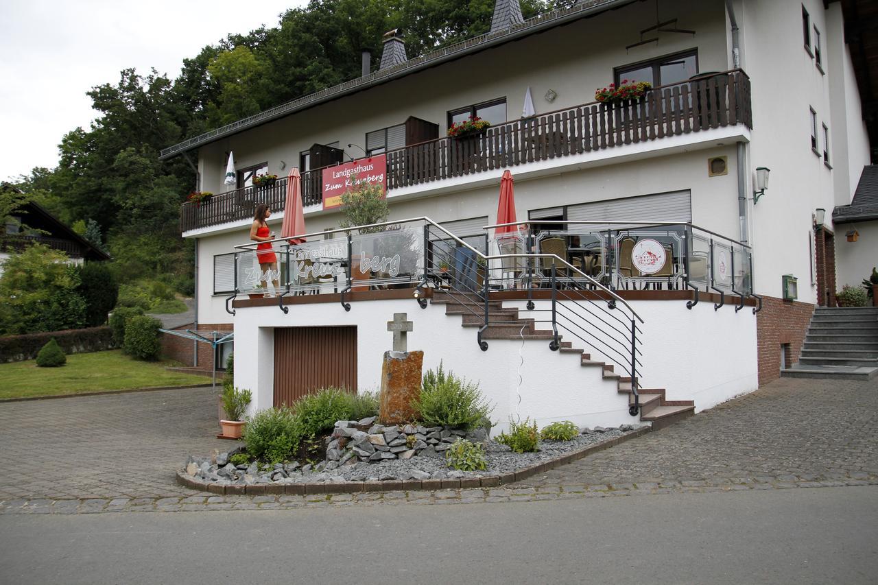 Landgasthaus Zum Kreuzberg Schonbach  Exterior photo
